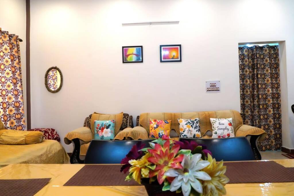Sai Villa *